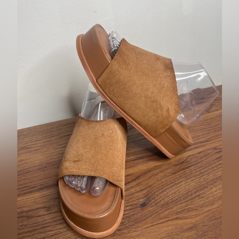 Wal & Pai Stone EU Size 41/10.5 Platform Sandals Tan Leather Suede Boho Earthy